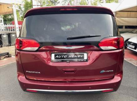 Chrysler - Pacifica
