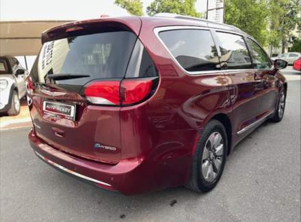Chrysler - Pacifica