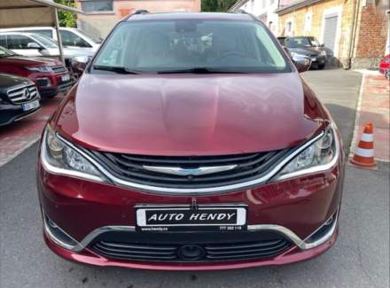 Chrysler - Pacifica