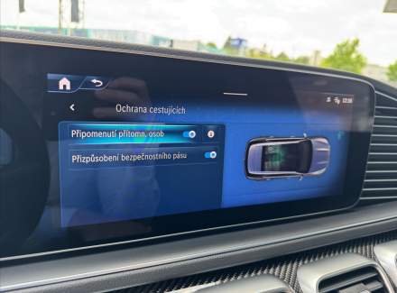 Mercedes-Benz - GLE