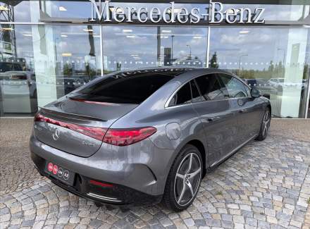 Mercedes-Benz - EQE
