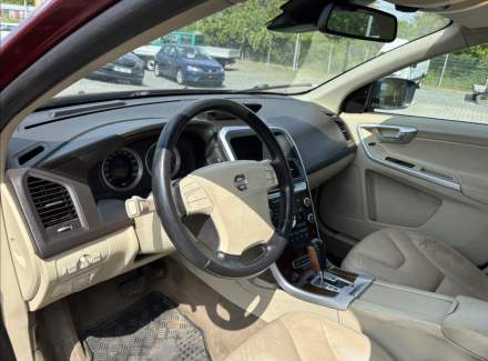 Volvo - XC60