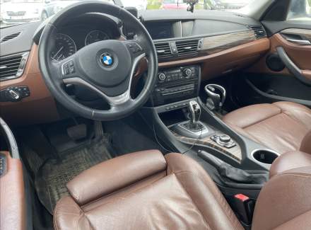 BMW - X1