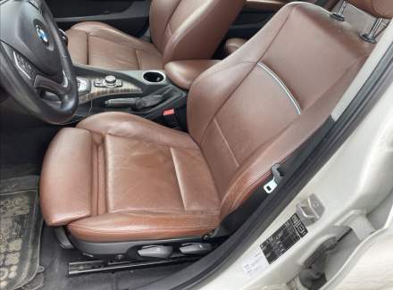 BMW - X1