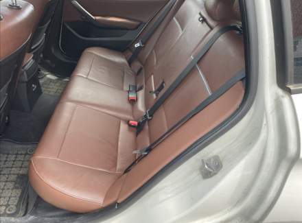 BMW - X1