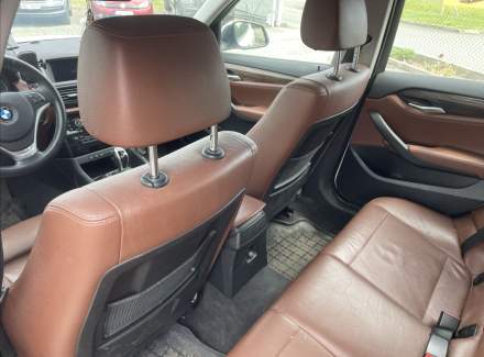BMW - X1