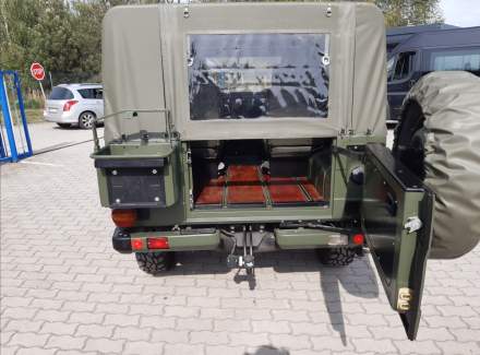 Mercedes-Benz - G-class