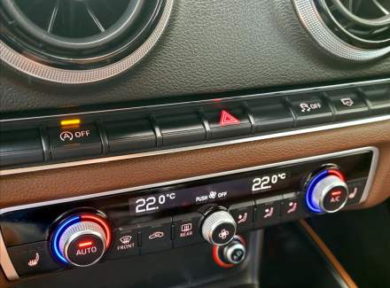 Audi - A3
