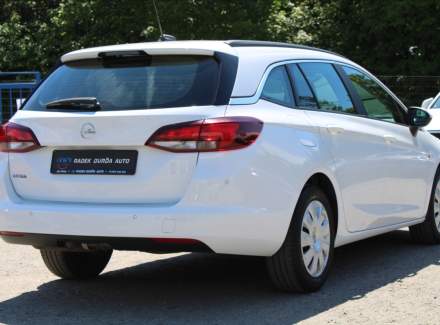 Opel - Astra