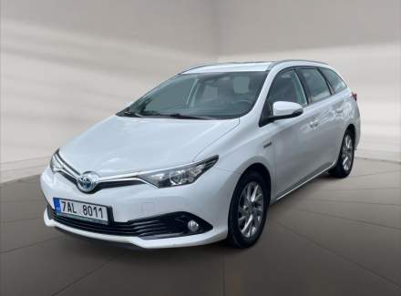 Toyota - Auris