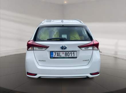 Toyota - Auris