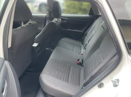 Toyota - Auris