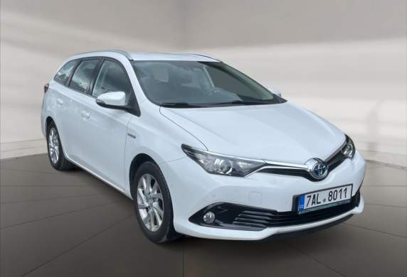 Toyota - Auris