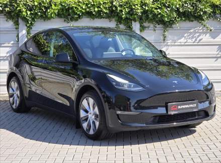 Tesla - Model Y