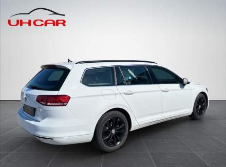 Volkswagen - Passat