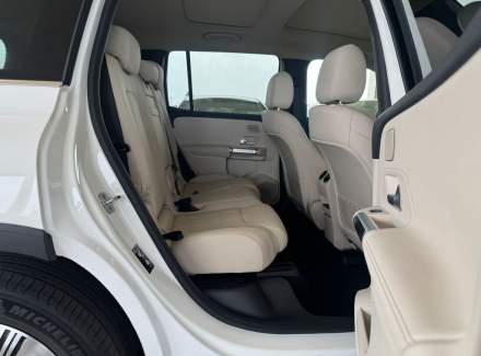 Mercedes-Benz - EQB