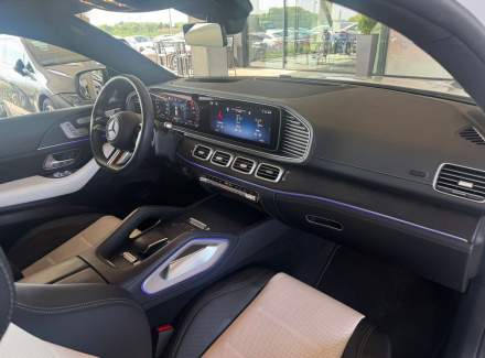 Mercedes-Benz - GLE