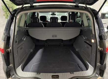 Ford - S-MAX