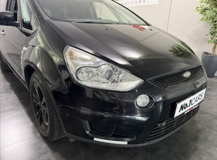 Ford - S-MAX