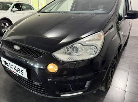 Ford - S-MAX