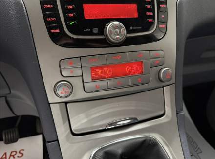 Ford - S-MAX