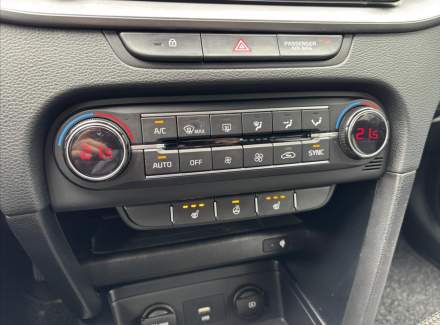 Kia - Cee'd