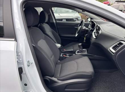 Kia - Cee'd