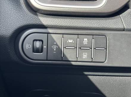 Kia - Cee'd
