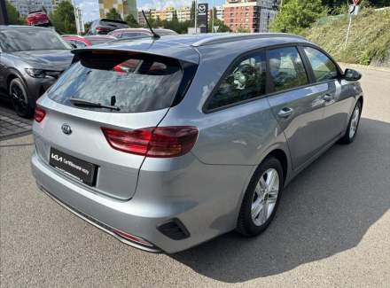 Kia - Cee'd