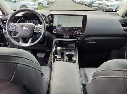Lexus - NX