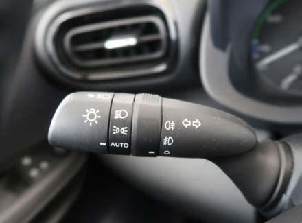 Toyota - Yaris