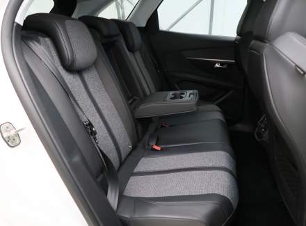 Peugeot - 3008