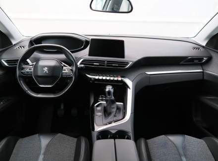 Peugeot - 3008