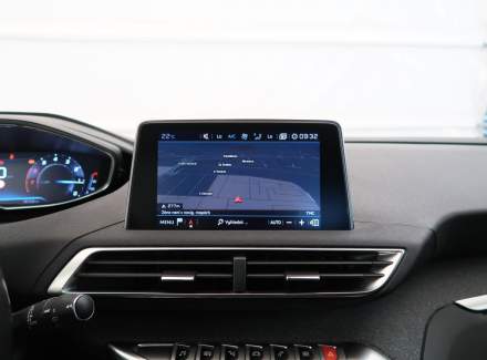 Peugeot - 3008