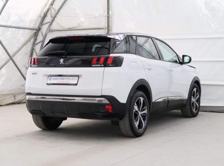 Peugeot - 3008