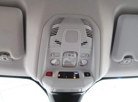 Peugeot - 3008