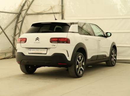 Citroën - C4