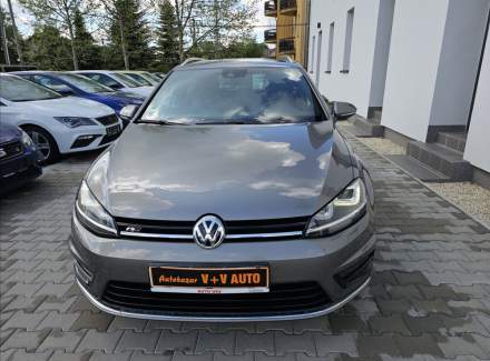 Volkswagen - Golf
