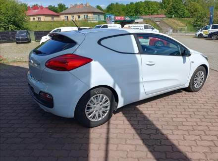 Kia - Cee'd