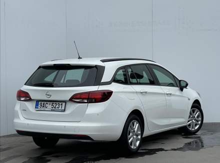 Opel - Astra