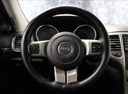 Jeep - Grand Cherokee