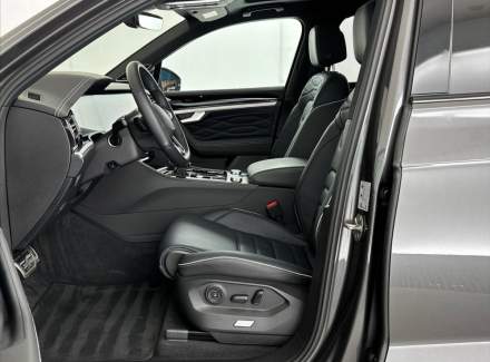 Volkswagen - Touareg