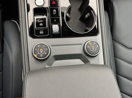 Volkswagen - Touareg