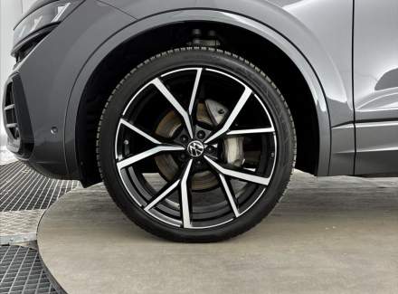 Volkswagen - Touareg