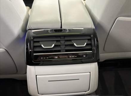 Audi - S8