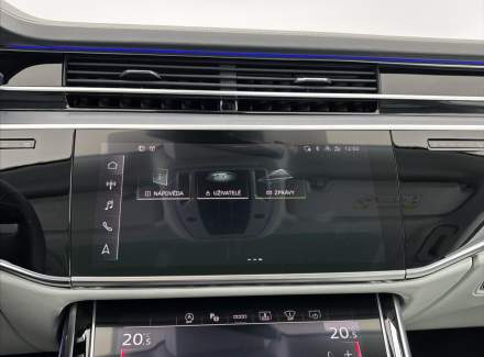 Audi - S8
