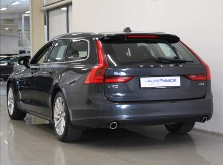 Volvo - V90