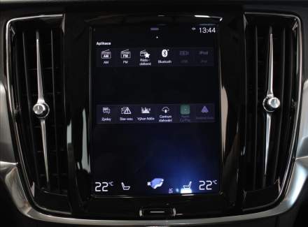 Volvo - V90