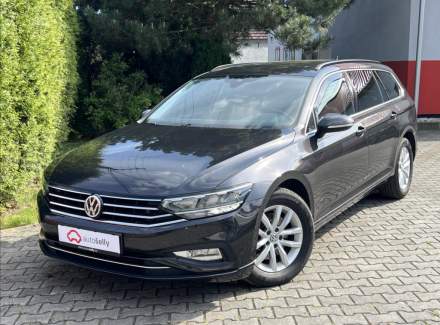 Volkswagen - Passat