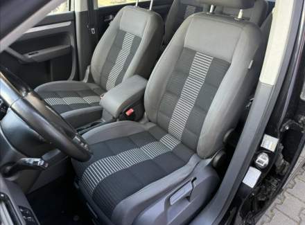 Volkswagen - Touran